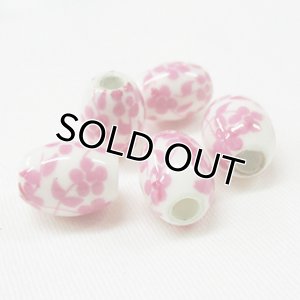 画像1: 陶器ビーズ　楕円花　10×7mm　桃 【5ヶ入】 (1)