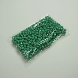 画像2: 中国アクリルビーズ ソロバン 3mm オパックグリーン 【5g入(約300粒)】 (2)