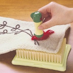 画像2: クロバー　アップリケパンチャー用マット 中 【1入】 (2)