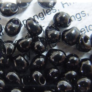 画像2: MIYUKI ミユキ ドロップビーズ DP401 3.4mm H81 【7g入 約126粒】 (2)