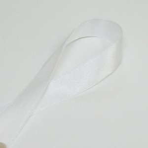 画像2: 中国製片面サテンリボン 《13mm》 ホワイト 【2m入】 (2)